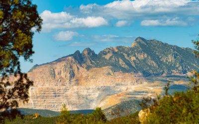 Scenic view of Zaghouan mountains and lush green forest under a blue sky.